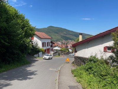 Saint-Jean-Pied-de-Port → Pamplona photo